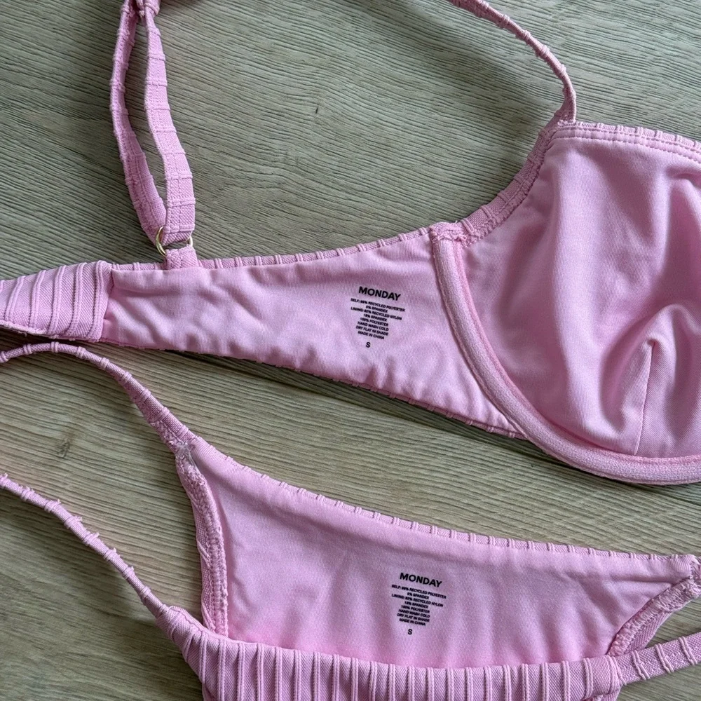 Monday Swimwear Pink Set - Picture 3 of 4